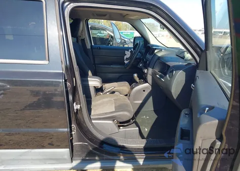 2011 Jeep Patriot Sport из США, поврежденный, VIN 1J4NT1GA4BD159773